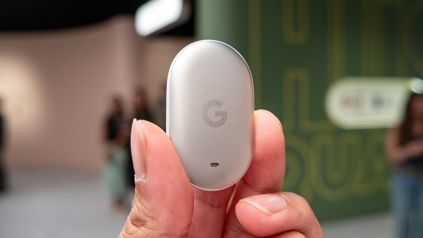 Google Pixel Tagとmoto tag 2を比べる｜11月発売の純正タグは待つ価値があるか